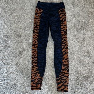 Good American leggings